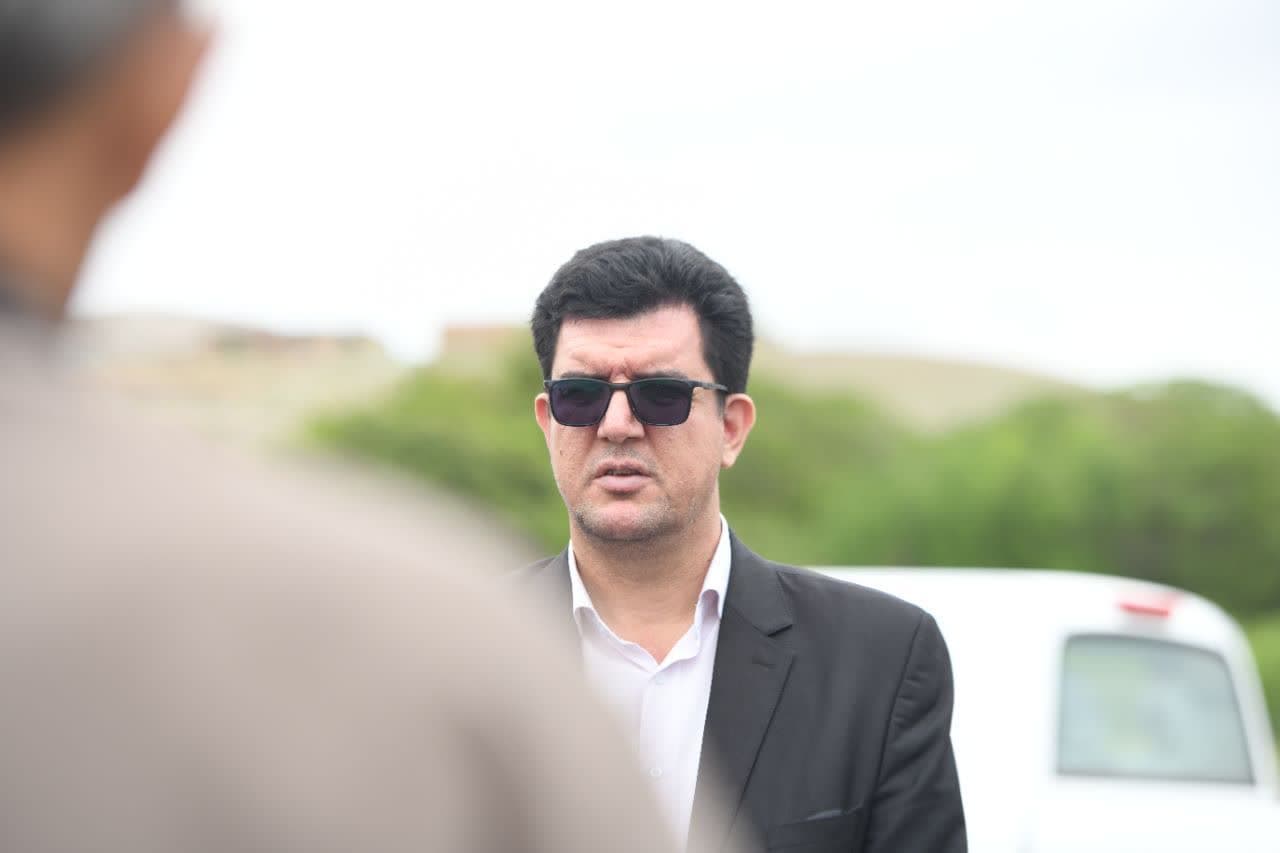 حضور فرماندار و اعضای شورای اداری در روستای دانابولاغ