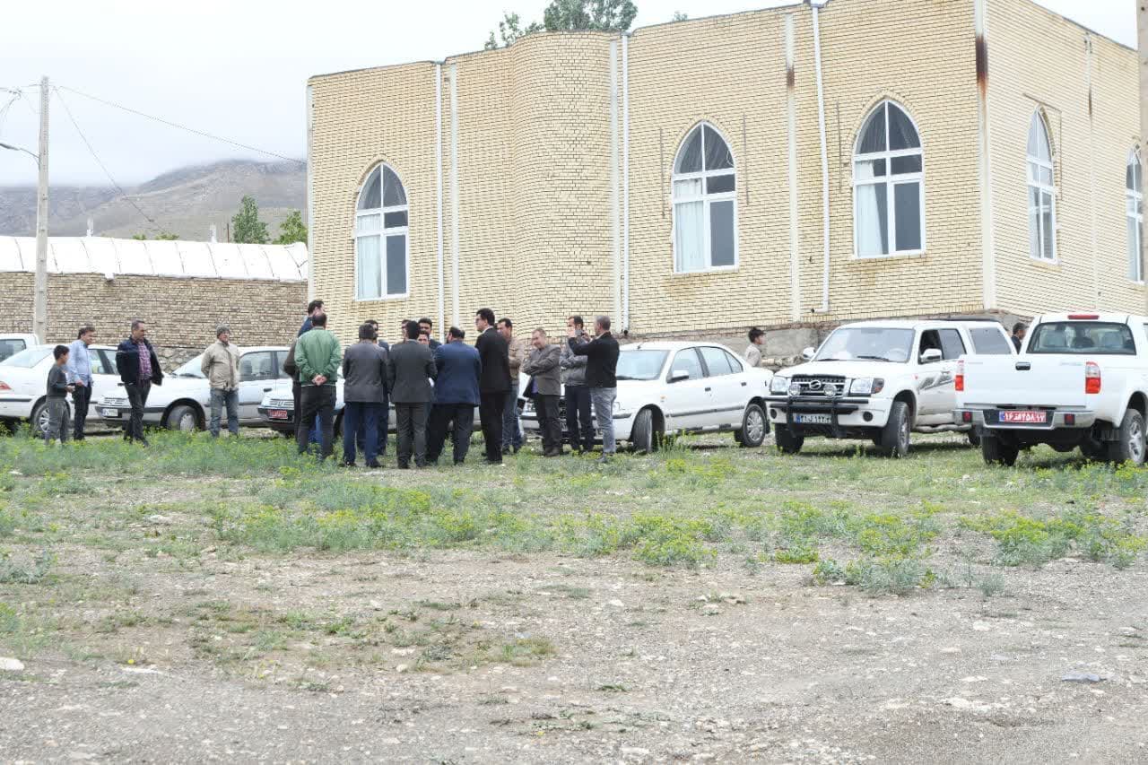 حضور فرماندار و اعضای شورای اداری در روستای دانابولاغ